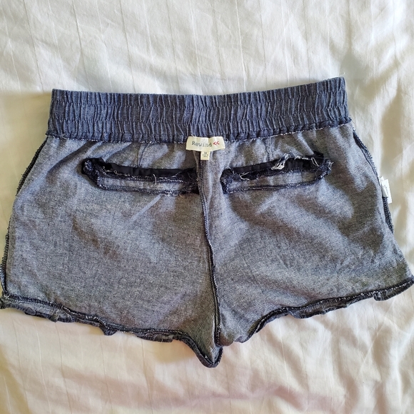 Rewind Medium Shorts - Picture 7 of 10